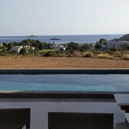 Villa Gray And Blue Ándros