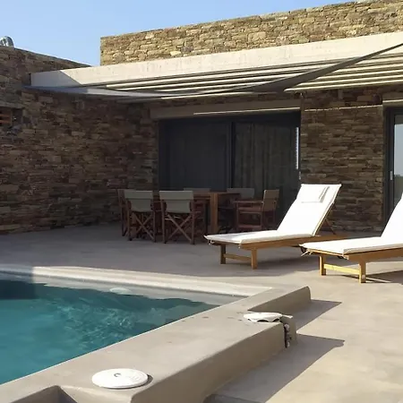 Gray And Blue Ándros